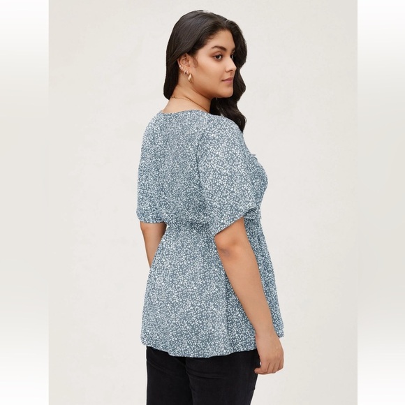 BloomChic Plus Size XL Ditsy Floral Shirred Ruffle Sleeve Elastic Waist Blouse - Picture 2 of 5